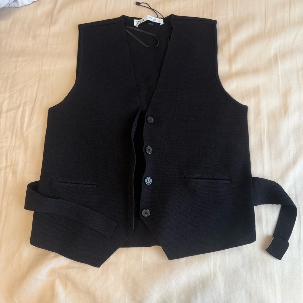 Zara Black Knit Vest top size small